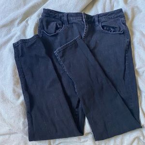 Black American Eagle super stretch jeans